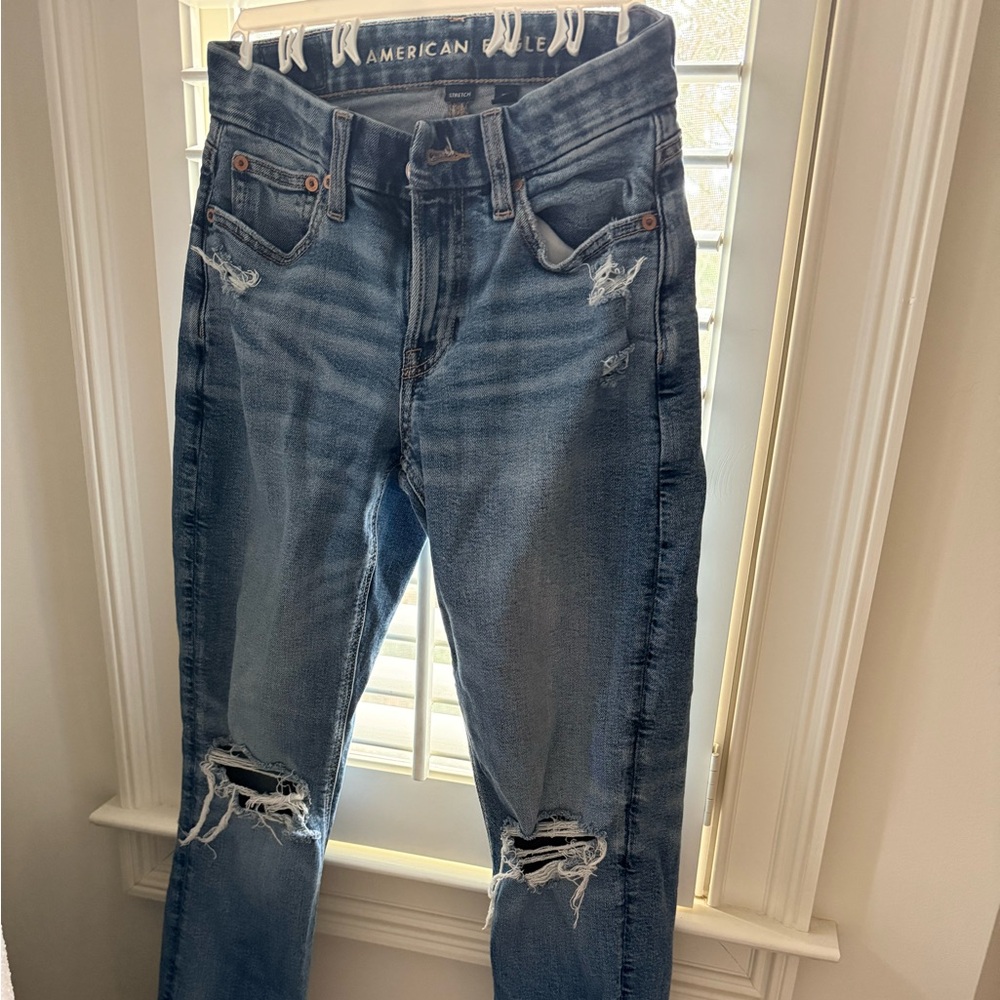 American Eagle Light Blue Denim Jeans: Style Curvy Straight